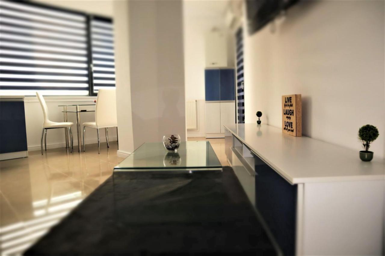 Donny Luxury Apartment Năvodari Kültér fotó