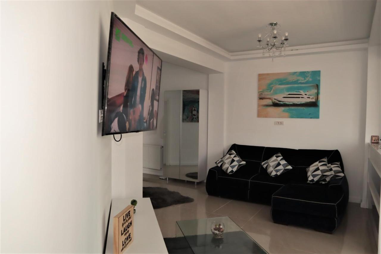 Donny Luxury Apartment Năvodari Kültér fotó