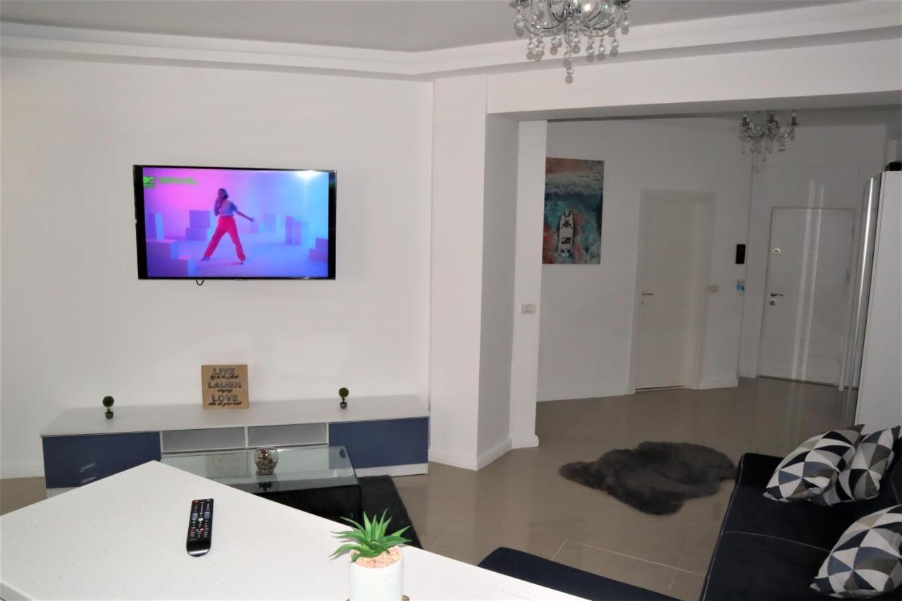Donny Luxury Apartment Năvodari Kültér fotó